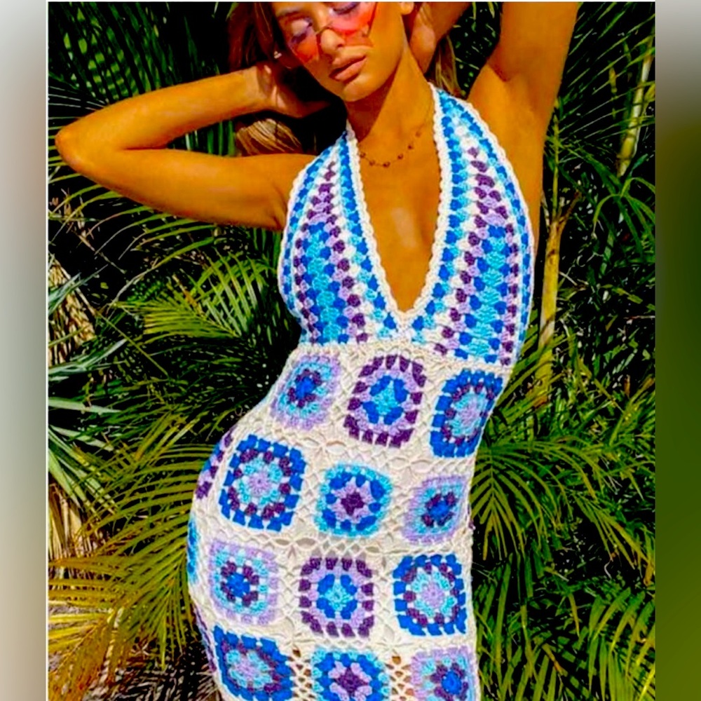 Beautiful Crochet dress - Australian size 6 which is equivalent to US size 2